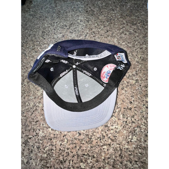 New York Yankees MLB Wordmark Snapback - Picture 8 of 11